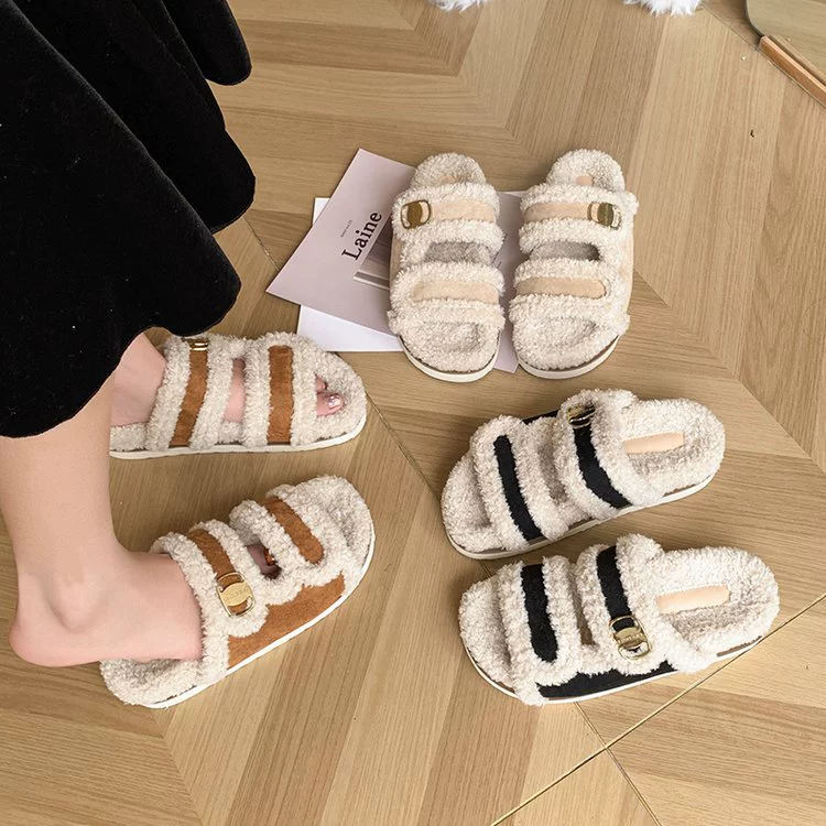 Рут та же модель INS с толстыми ногами с длинными волосатыми тапочками