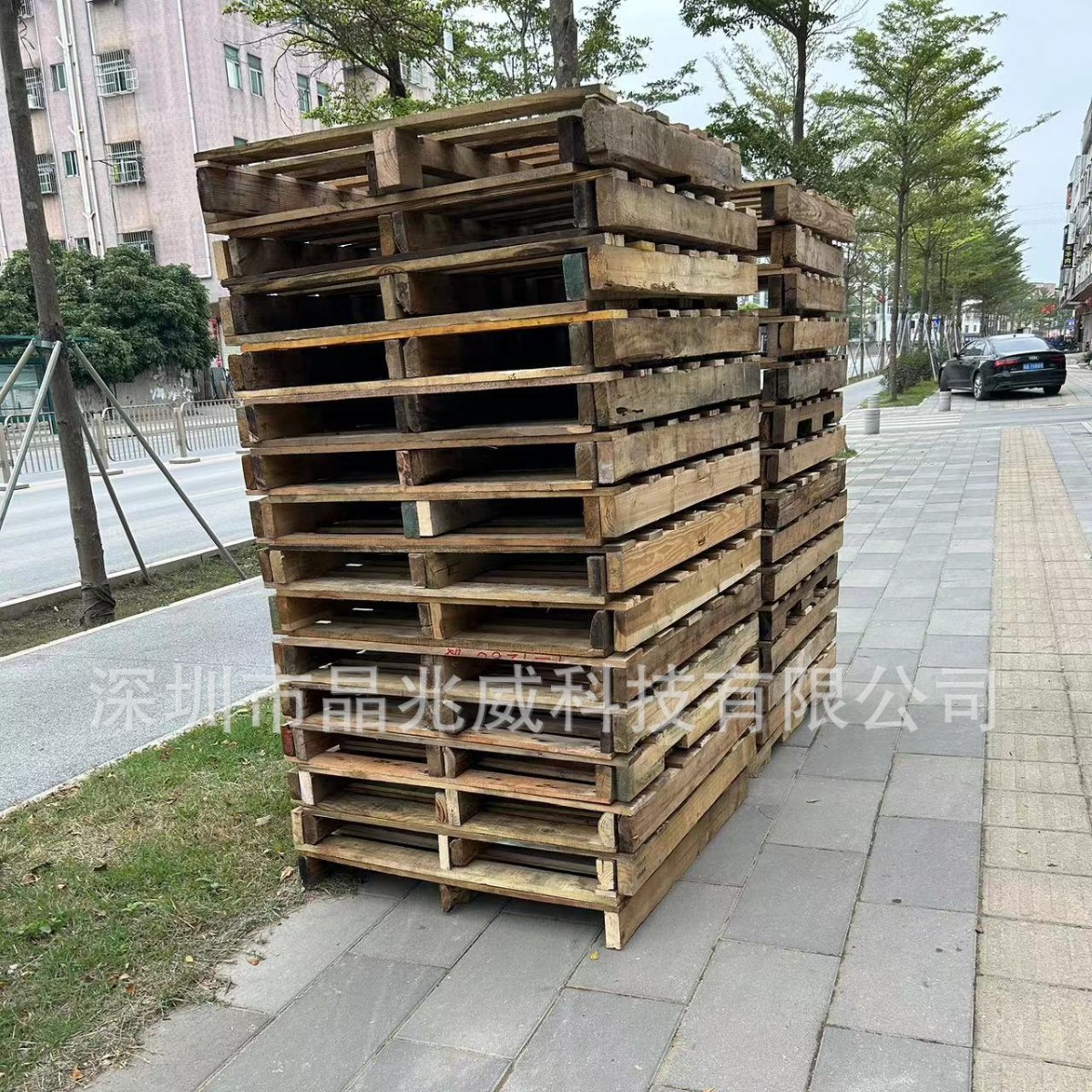 出货木卡板一次性旧板木栈板货运物流木托盘长期供货二面进叉加厚