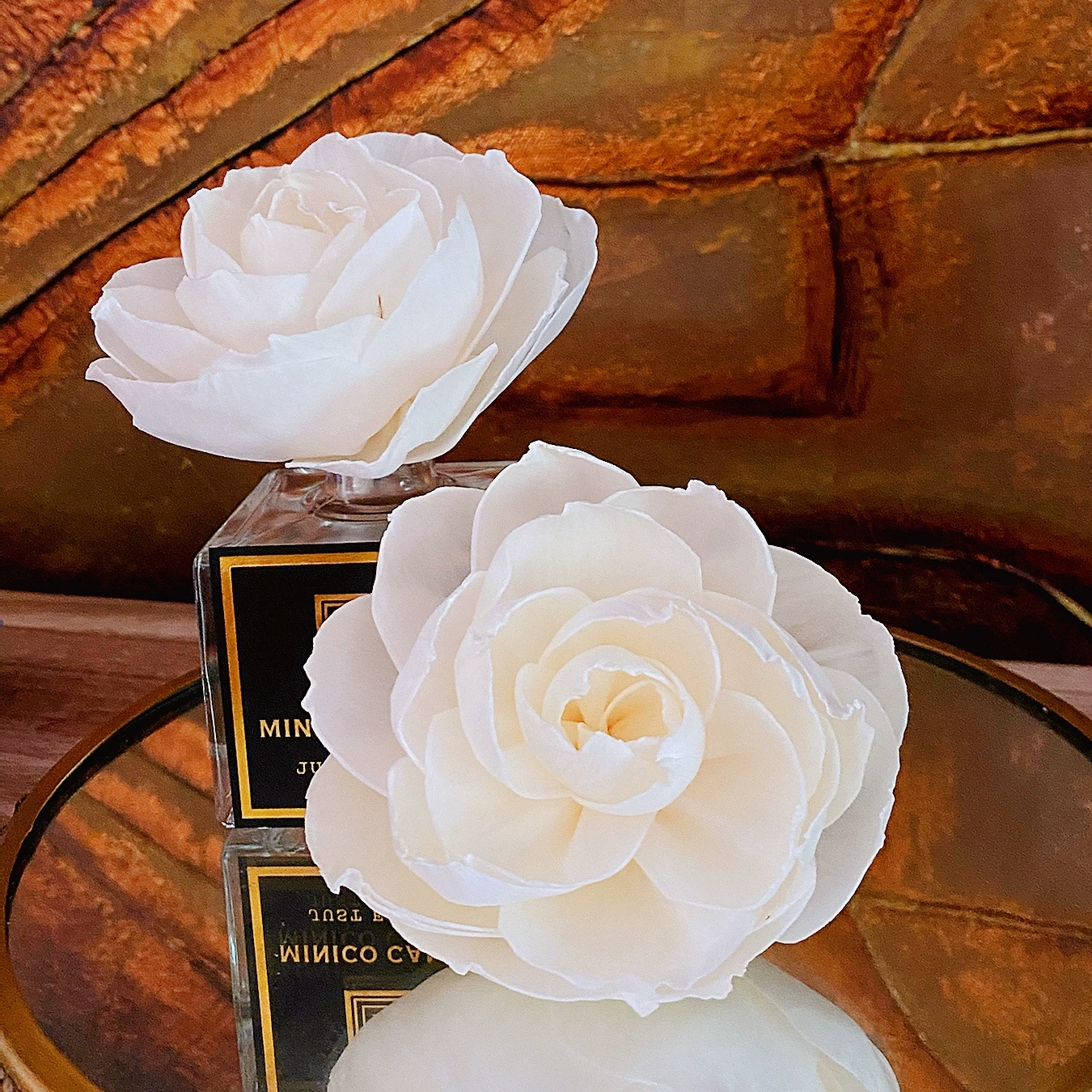 Ароматерапия, диффузор синего цвета с розой