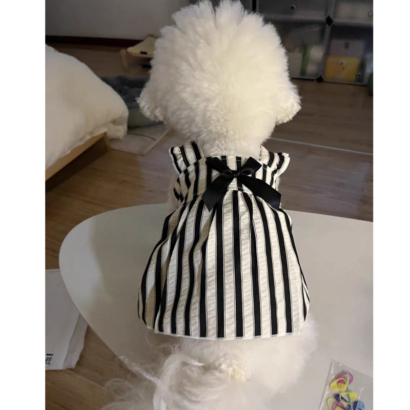Ropa para perros verano nuevo estilo estilo occidental moda Teddy Bichon Bomei vestido de tirantes con lazo a rayas mascota