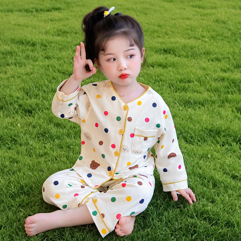 女の子の秋のパジャマ 2025 新しいスタイルの女の子ファッショナブルでかわいい水玉模様のホーム服子供の春と秋のホームスーツ|undefined