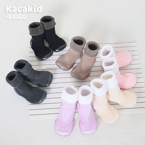 Non-slip children's indoor shoes baby floor shoes outdoor rubber sole children's shoes toddler shoes terry winter short shoes and socks wholesale