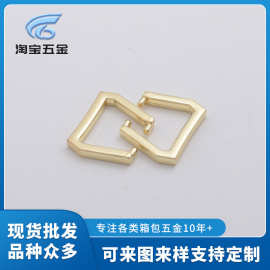 厂家直销箱包五金配件包吊扣立体三角装饰吊扣配件包配饰包饰