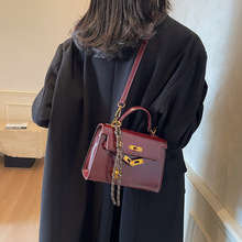 �羳2024�¿��������Ů�߼��Џ͹ņμ��K���ܛƤͨ��б��P���