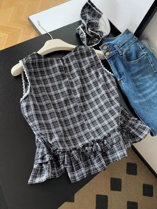Áo gile nữ không tay họa tiết ô vuông cổ điển viền lá sen — Lưới xám