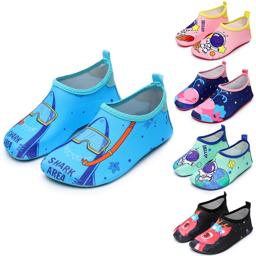 Children's beach shoes, unisex model, snorkeling and diving shoes, non-slip, anti-cut, skin-friendly soft shoes, seaside water shoes, stream trekking swimming.