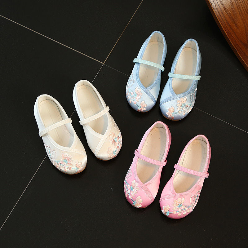儿童绣花鞋新款女童布鞋老北京民族风汉服鞋古装舞蹈表演鞋复古风