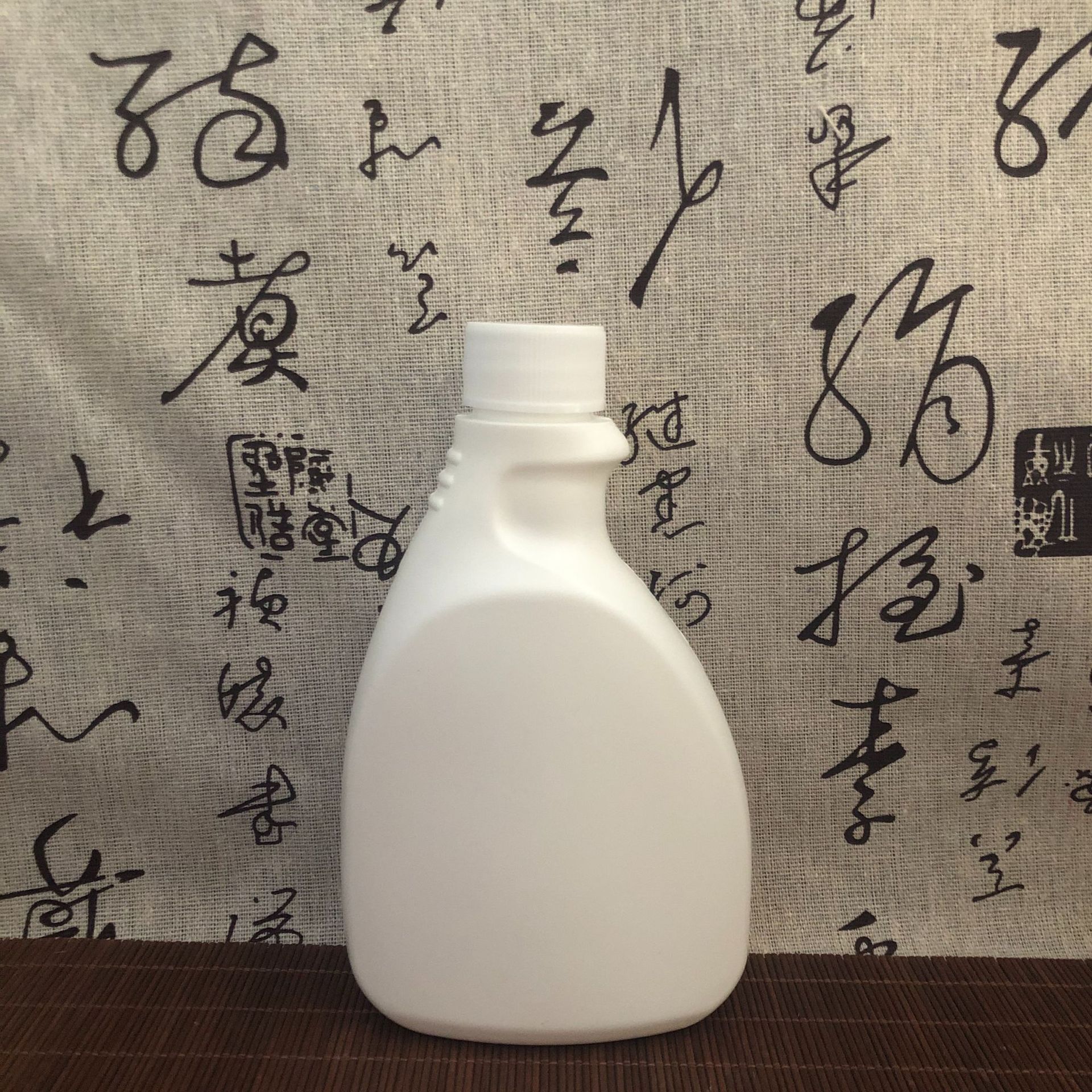 厂家批发 380m手枪式喷雾瓶油污净瓶子清洁剂汽车清洁剂塑料瓶