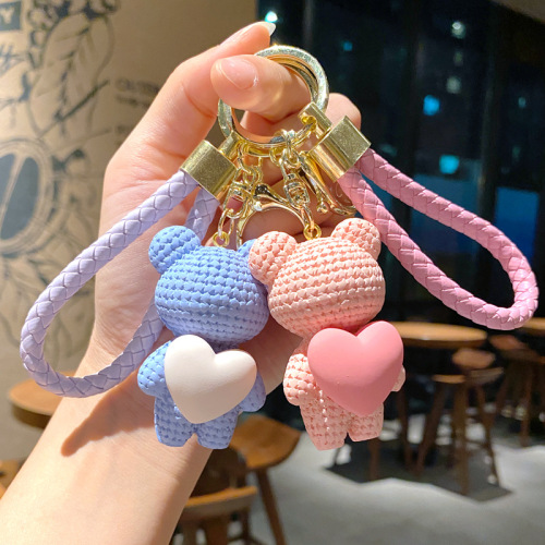 Cartoon yarn love knitted bear pendant car key chain high-end school bag accessories couple key chain wholesale