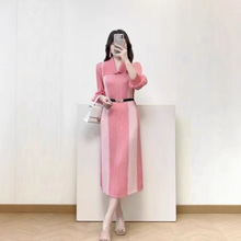 三宅2025秋季新款褶皱纯色烫金灯笼袖气质显瘦修身女装连衣裙