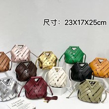 跨境Bag镂空菜篮子女包手工设计气质倒三角手提编织2025大容量