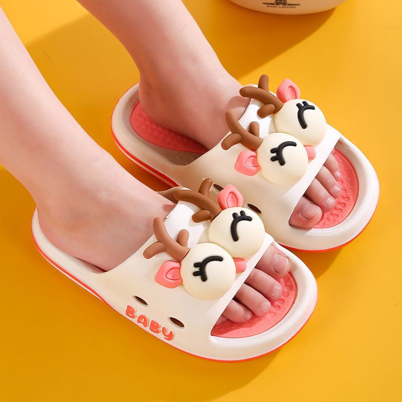 Zapatillas frías para niños de verano, niños y niñas pisando la sensación de excremento para bebés antideslizantes de fondo suave baño interior para padres e hijos, niños pequeños y medianos