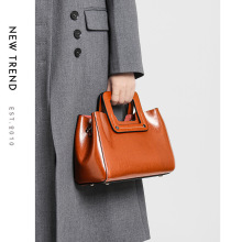 真皮女包包2025新款时尚休闲单肩大包牛皮女士手提包大容量水桶包