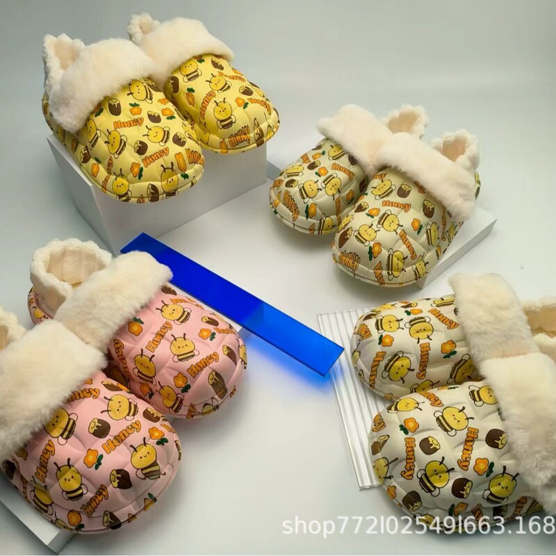 2025 New Cross-Border Export Warm Plus Velvet Cotton Slippers Non-Slip Little Bee Winter Cotton Shoes
