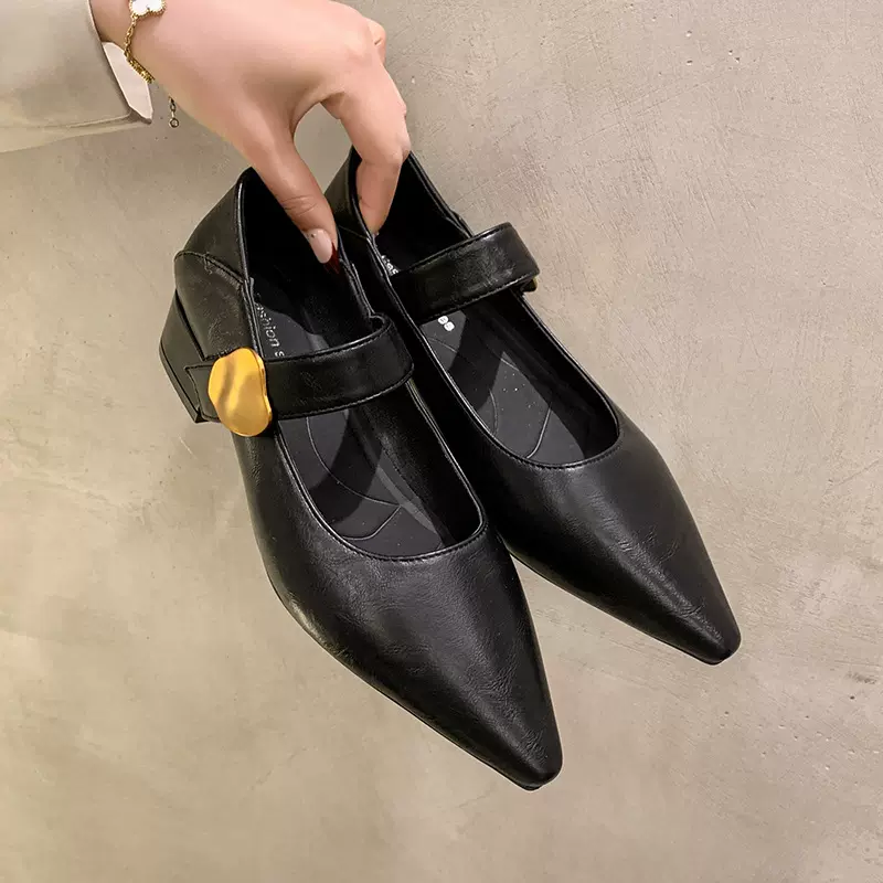 大码法式温柔玛丽珍鞋女2025年春秋新款尖头配裙子低跟浅口单鞋女