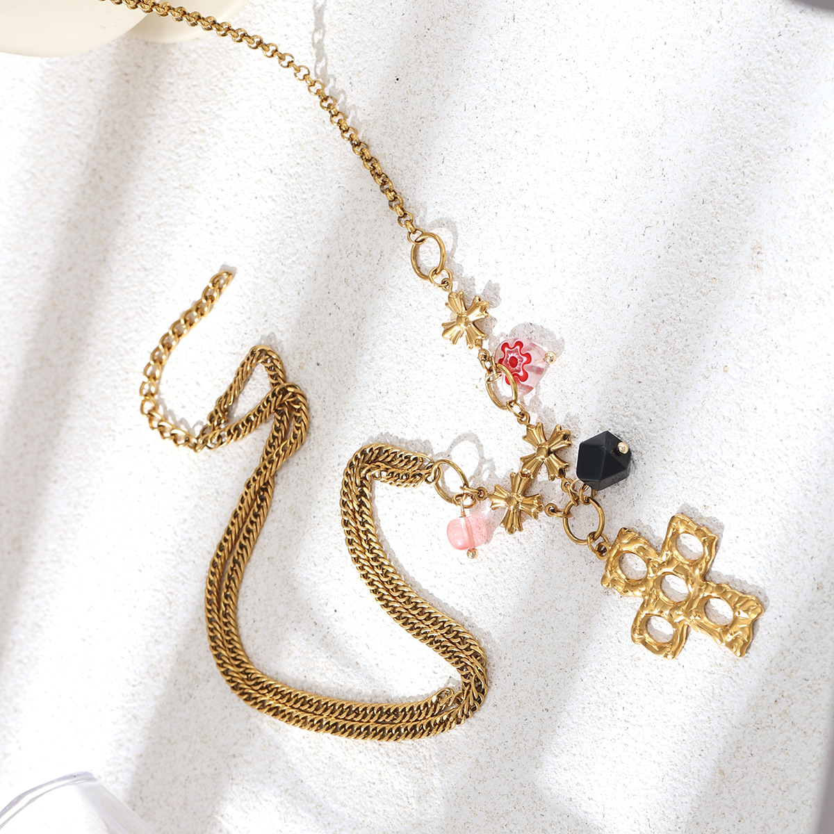 Tiana Europa y América collar de acero inoxidable acero titanio no se desvanece la cruz universal cadena de suéter agujerado joyería de venta caliente transfronteriza