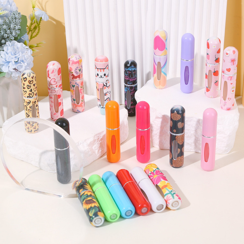 Cross-border Explosive Cute Plastic Perfume Bottled Small Sample Portable Travel Bottom Direct Filling High-grade Spray Bottle