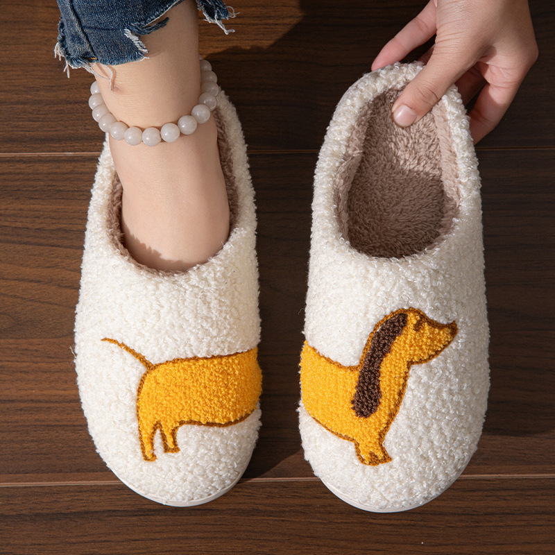 Zapatillas de algodón cómodas de peluche invierno transfronterizas zapatillas de lana caseras para usar calentadas zapatillas ligeras con suela suave