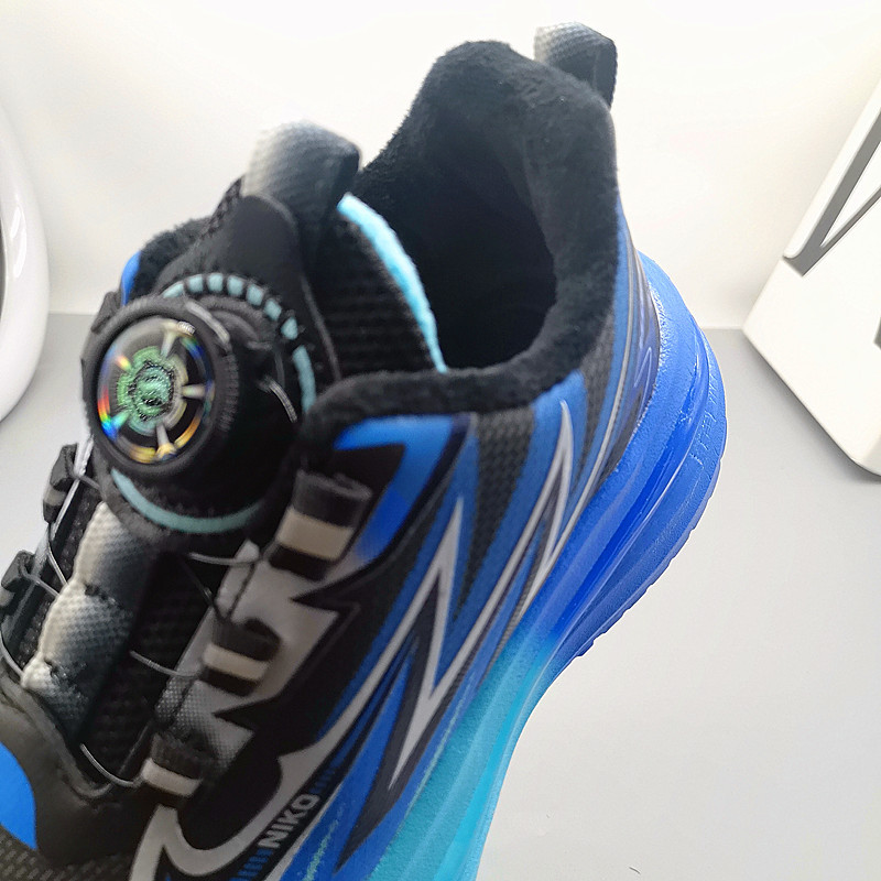 32-41 Tales de cuero de algodón 2025 zapatos de correr zapatos de niños zapatos de niños zapatos deportivos de estudiantes botones giratorios