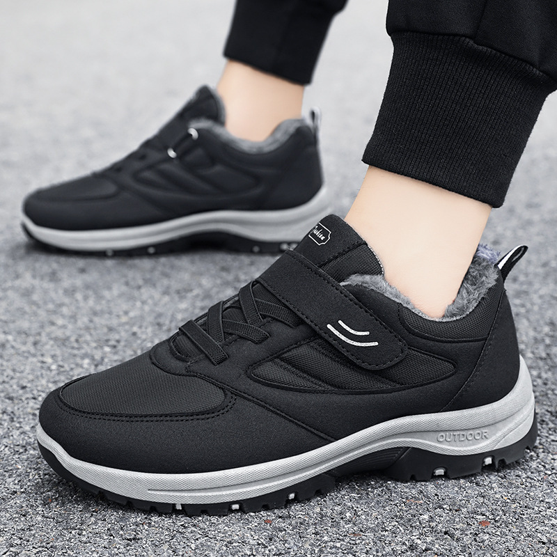 Zapatos de invierno de hombre botas de nieve de veludo más grueso calentamiento antifrío al aire libre botas de algodón para ayudar a papá zapatos de comercio exterior