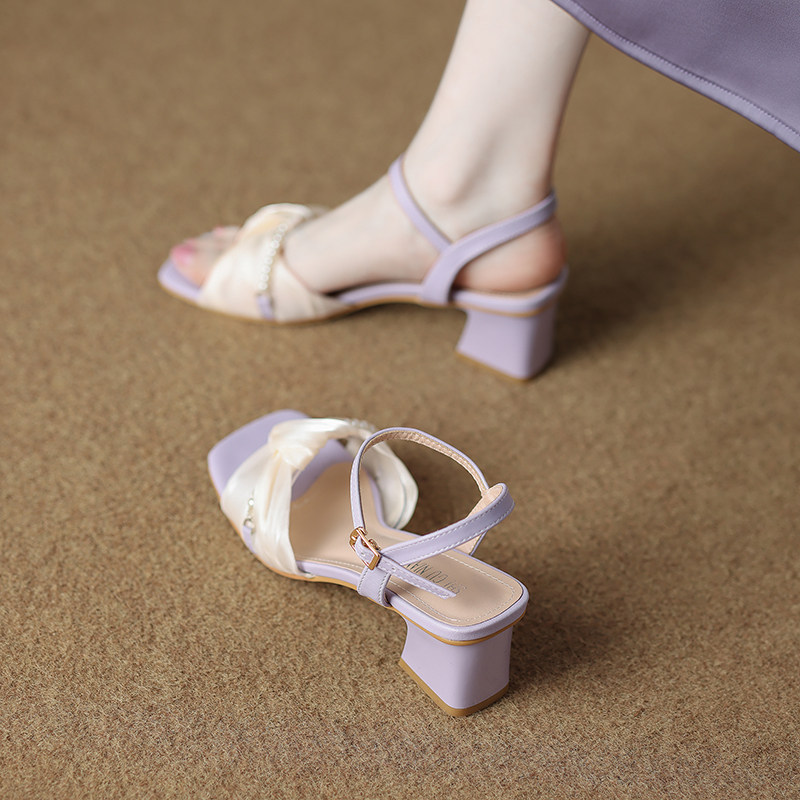 Beautiful and Trendy Sandals for Women, Summer Fashion with a High-End Feel, 2026 New Style, Suitable for Pairing with Dresses, High Heels