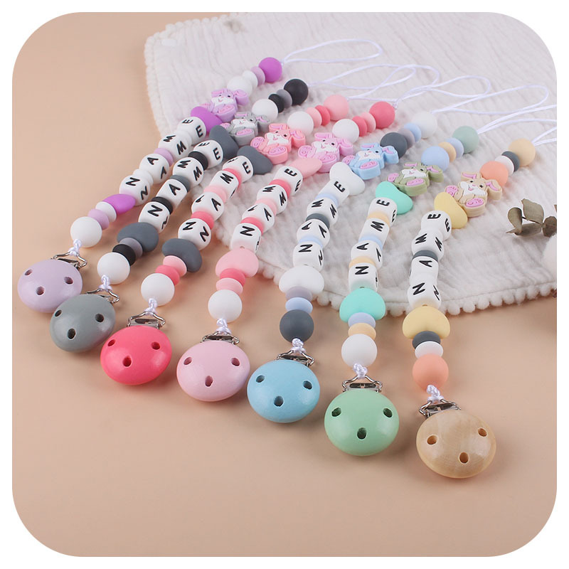 El Comercio exterior nueva cadena de chupete de conejo de silicona suministros para bebés personalizable nombre del bebé cadena anti-caída