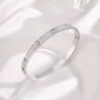 Серебристый