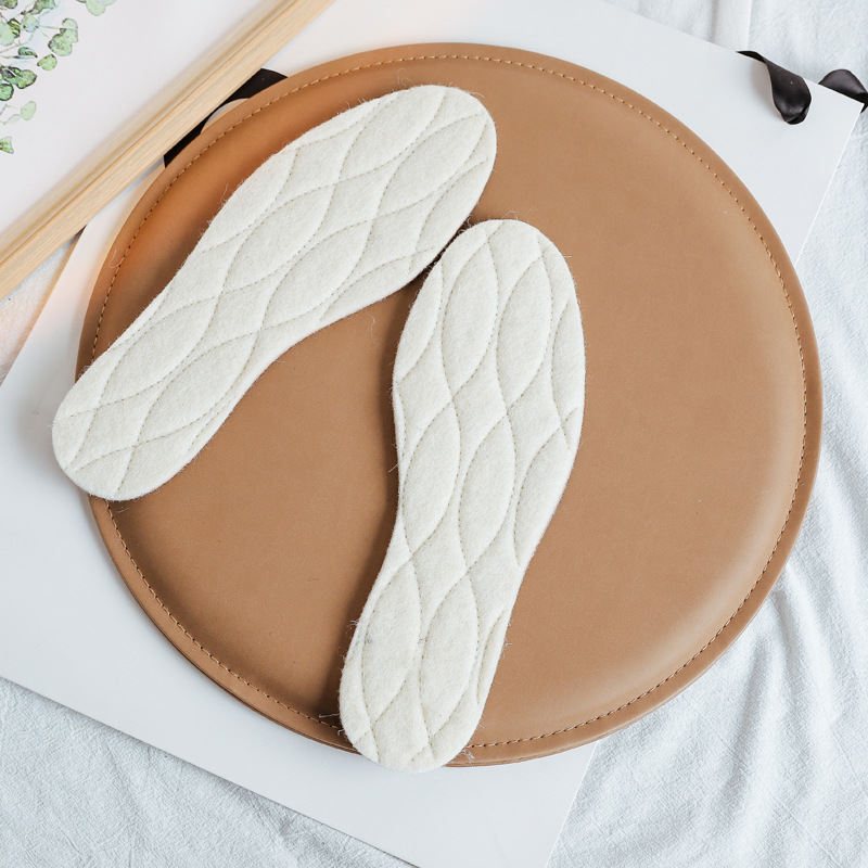 Vintervarma, förtjockade, mjuka, andningsbara, köldbeständiga och varma innersulor i ullplysch_voghion.com