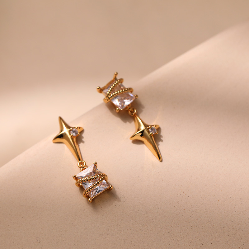 1 Pair Lady Simple Style Star Plating Inlay Copper Zircon Drop Earrings display picture 3