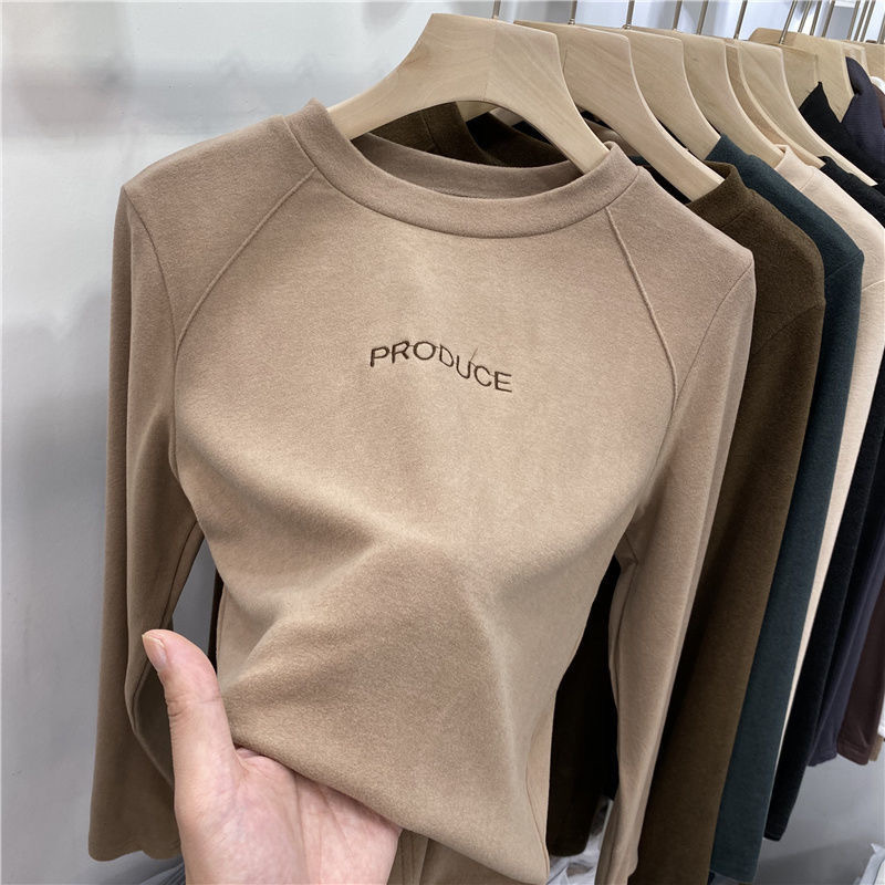 Soft and Warm Round-Neck Long-Sleeve T-Shirt with Letter Embroidery, Brushed Fabric Base Layer for Women, 2026 Autumn New Style, Fleece-Lined Inner Wear