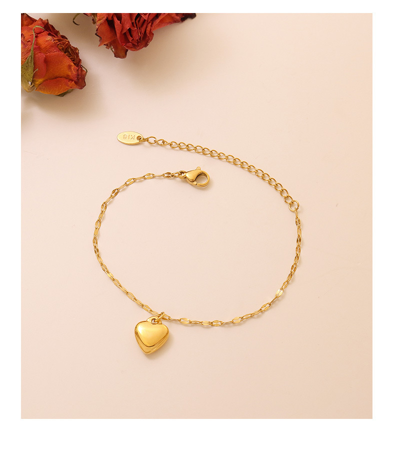 Heart Shape Pattern Women'S Gender PVD Coated Real Gold Plated Heart Shape Titanium Steel Elegant Waterproof Non Tarnish Bracelets