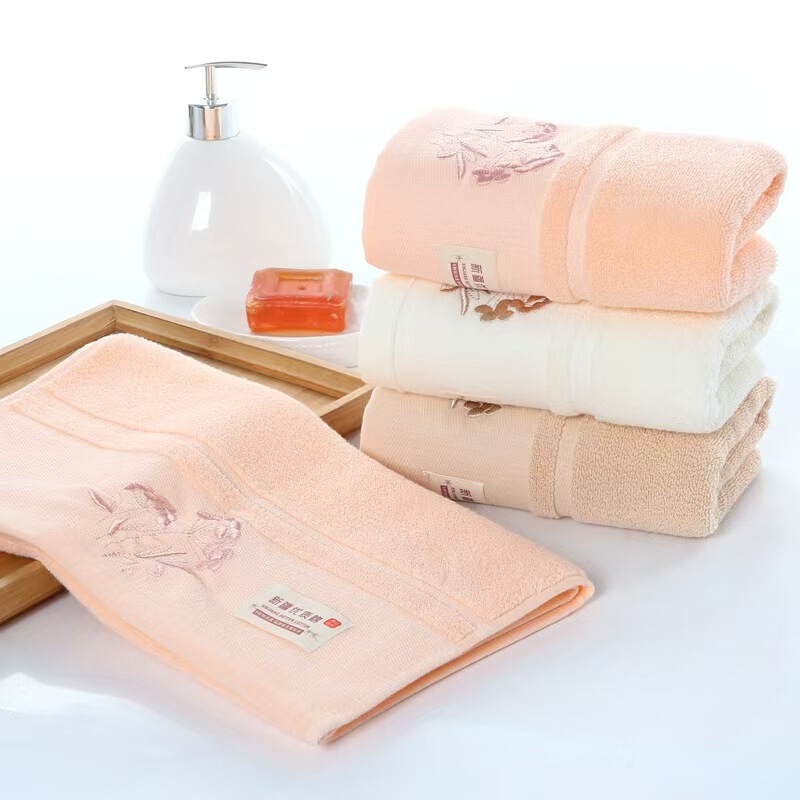 Carefully Selected Cotton Towels for Export, Business Hotels, Plain Color, Thickened Gift Towels, Household Adult Soft Absorbent Towels Carefully Selected Cotton Towels for Export, Business Hotels, Plain Color, Thickened Gift Towels, Household Adult Soft Absorbent Towels