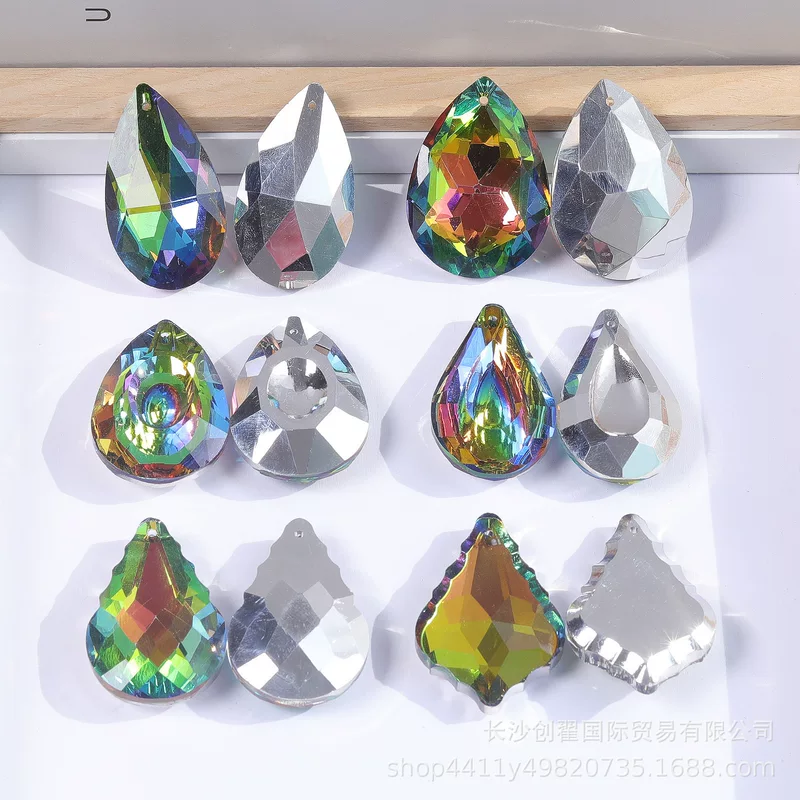 Серебряный кулон, стеклянные серьги, аксессуары