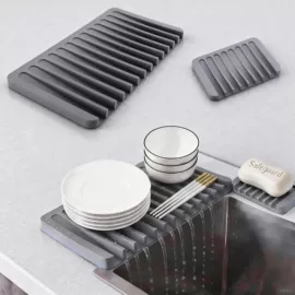 餐垫、杯垫;水槽沥水架;厨房小工具