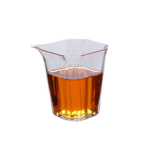 Manufacturer 200ml fair cup special-shaped glass tea cup home office heat-resistant glass flower tea fair cup
