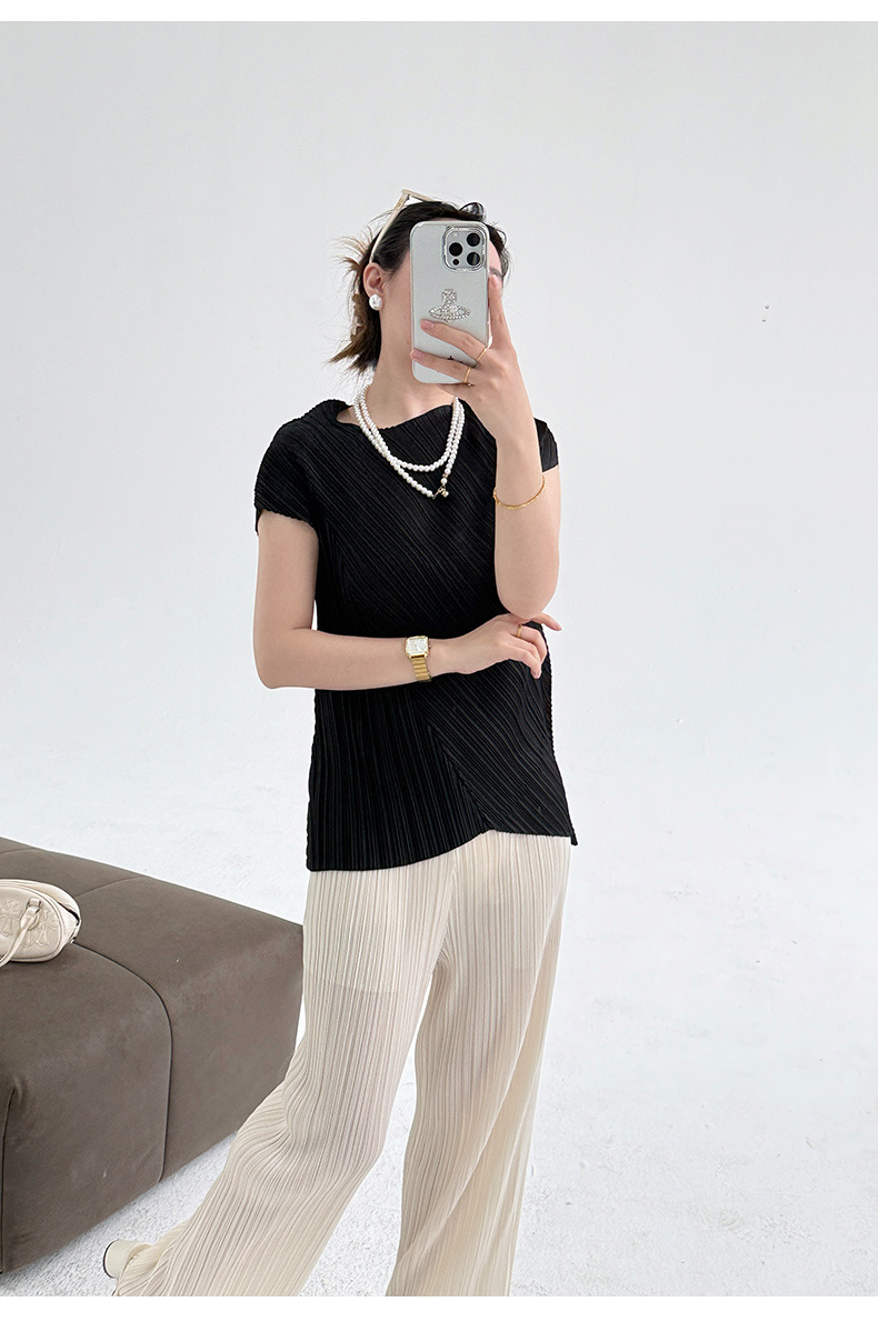 Áo thun nữ tay ngắn cổ tròn vạt xéo xếp ly bất đối xứng — đen chi tiết 15