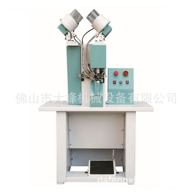 �����Ь��е�豸��ֱ����Ʒ��Ƥ��Ь��ȫ�Զ���׼���í����