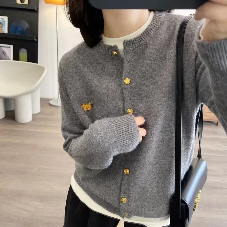 小马刺绣圆领开衫女秋冬新精仿羊毛宽松外搭毛衣百搭针织上衣外套|undefined