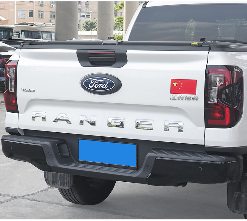 Suitable for Ford Ranger RANGER tailgate wordmark carbon fiber black electroplated three-dimensional 3D logo rear bucket logo