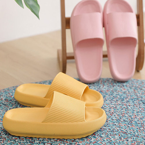 3.2CM thick-soled slippers for women with shit-stepping feeling, new summer couple EVA home heightening soft-soled bathroom slippers for men