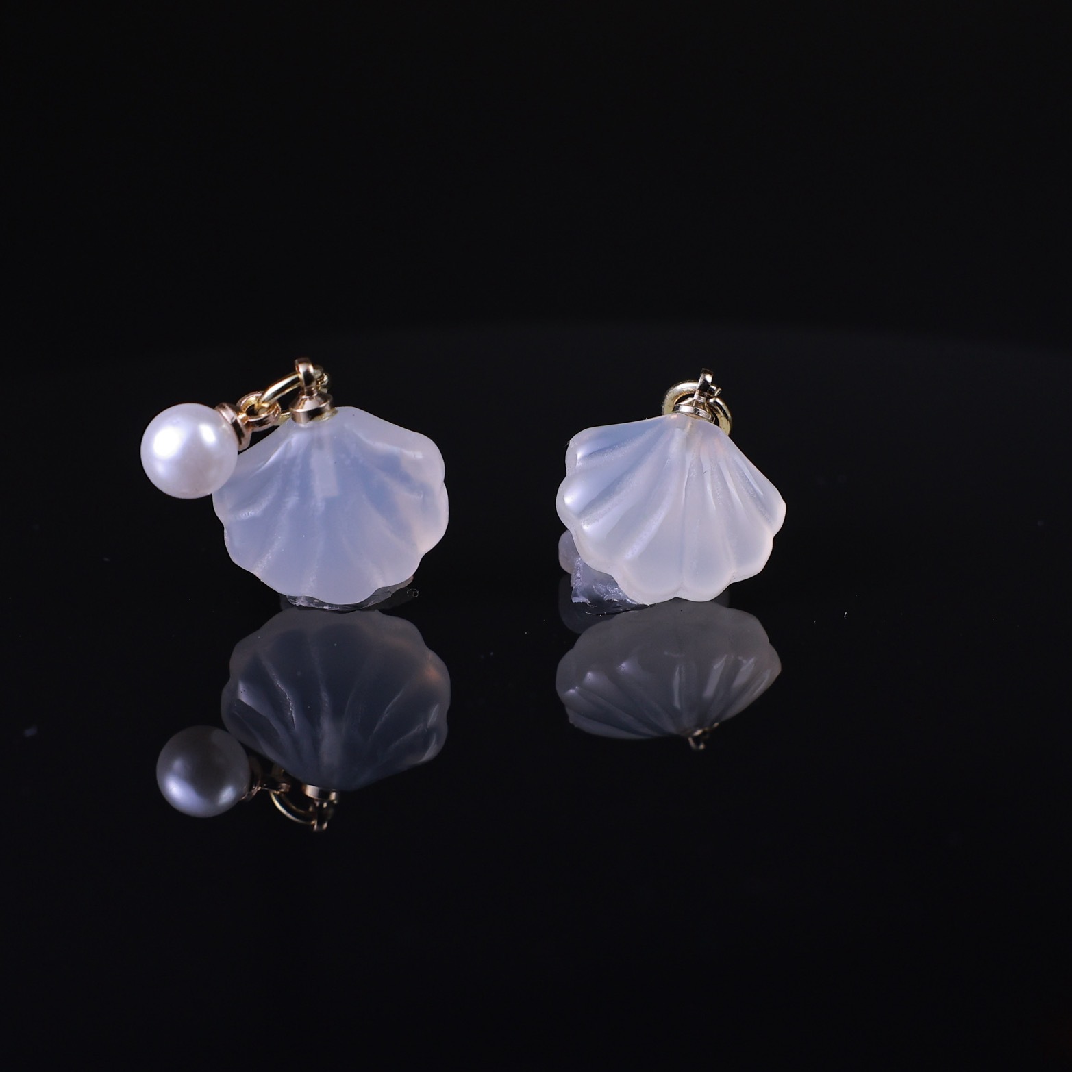 Natural White Agate Cat Claw Comb Scallop Bear Pendant DIY Jewelry Accessories Bracelet Spacer Beads Accessories Charm