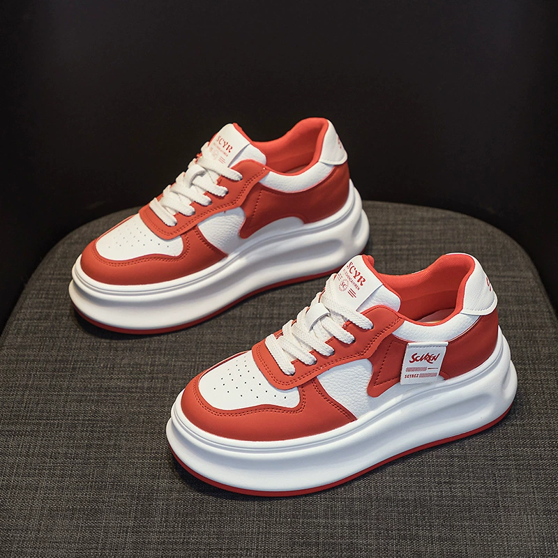 Женские кожаные белые кроссовки на толстой подошве, увеличивающие рост, новинка 2025 года, универсальные спортивные повседневные модные классические кроссовки для студенток