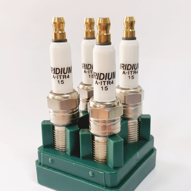 Liben Iridium Spark Plug Car Bkr6E Spark Plug Ignition Parts Changan Engine Original Factory Brilliance Dongfeng