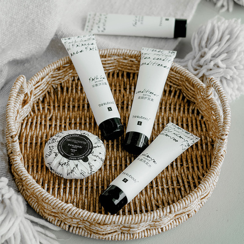 40ml British Thinkubody White Gardenia Hotel Homestay Disposable Shampoo, Shower Gel, and Body Lotion