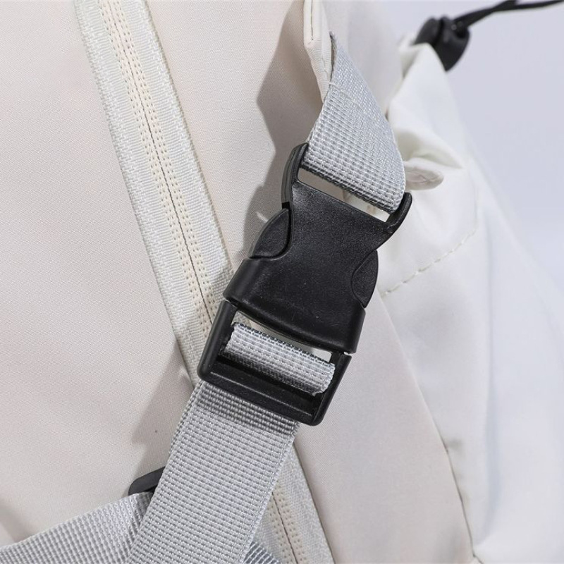 バックパック レディース 軽量 アウトドア ハイキング 登山バッグ スポーツ 撥水 大学生バッグ|undefined