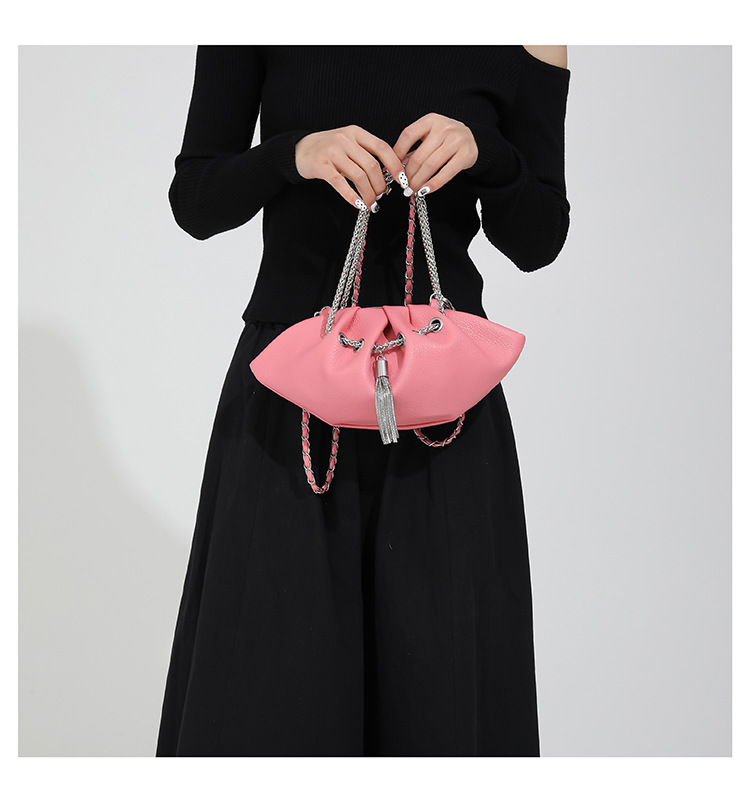 Women's Medium Pu Leather Solid Color Streetwear Dumpling Shape String Crossbody Bag display picture 15