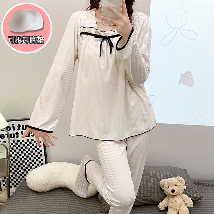 임산부가 봄, 가을, 여름, 사계절, 산후 월, 임산부 잠옷이 7 월 8 일에 간호사와 모유 수유를 할 수있는 가슴 패드로