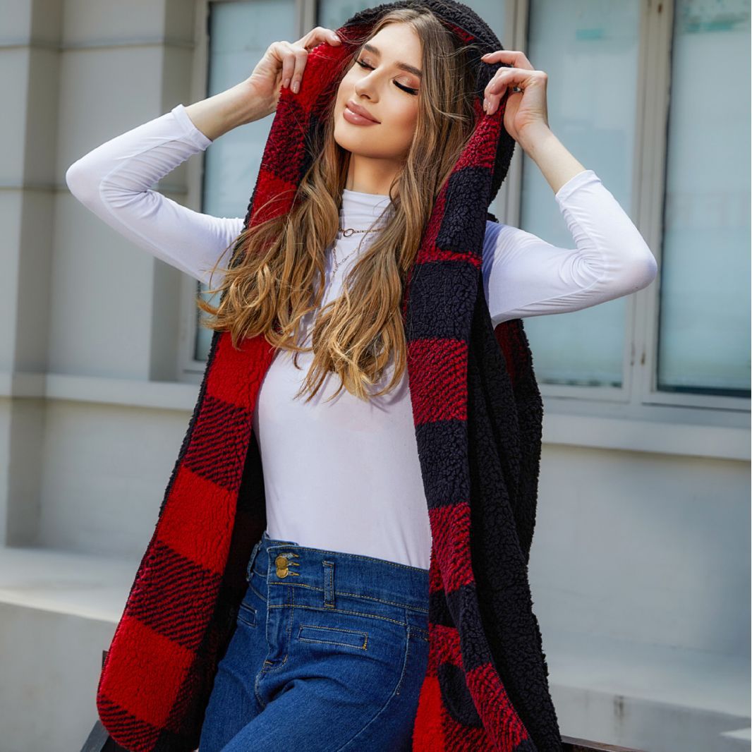Flash terciopelo transfronterizo europeo y americano otoño ropa de mujer suelta moda con capucha hebilla cardigan Plaid Plush chaleco abrigo para mujeres