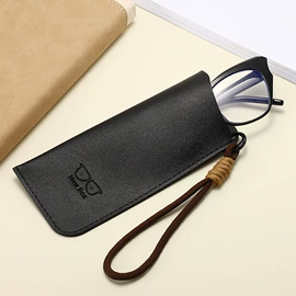 眼镜盒/包;眼镜布;眼镜清洗剂