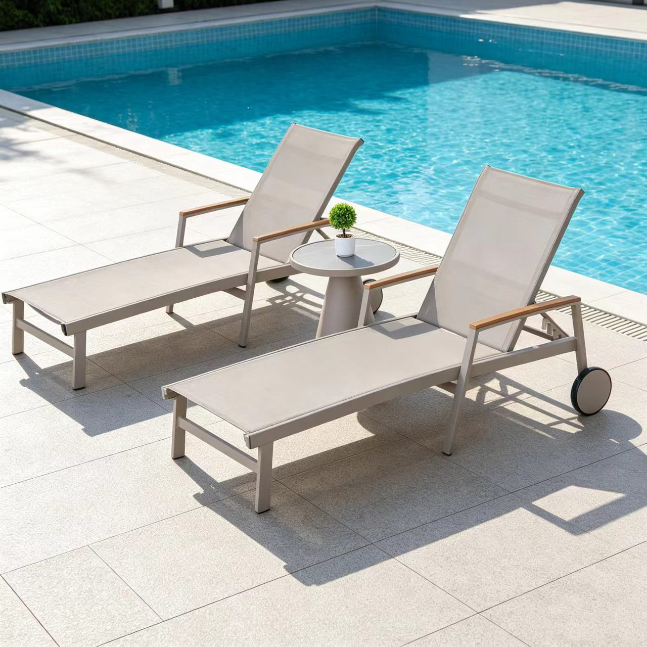 Cama al aire libre sillón junto a la piscina sillón al aire libre balcón terraza terraza sillón de playa impermeable